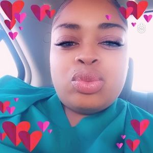 Meet your Posher, Kymberly